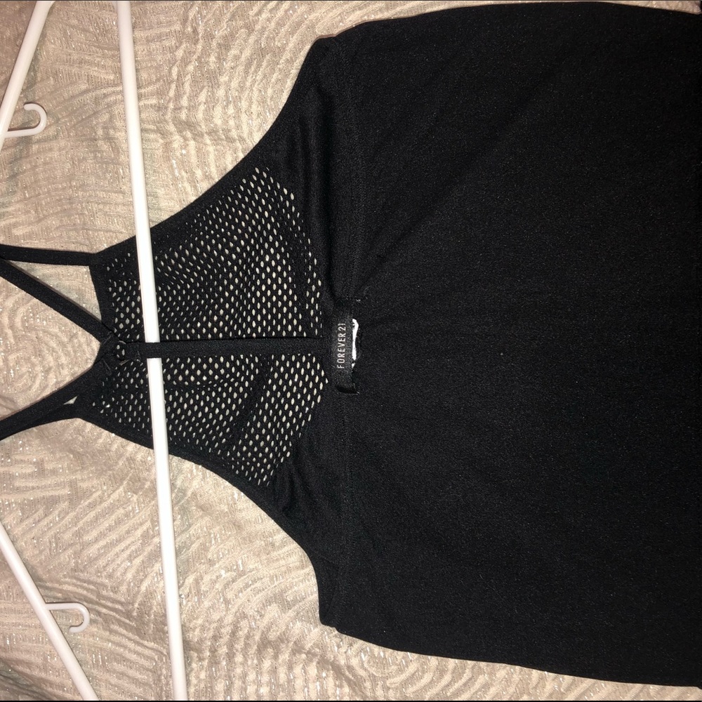 High neck, black crop top